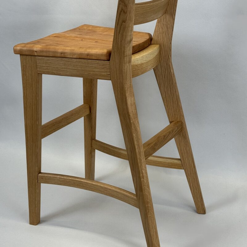 Junior Chair - Oak Frame Cherry Seat - Image 7