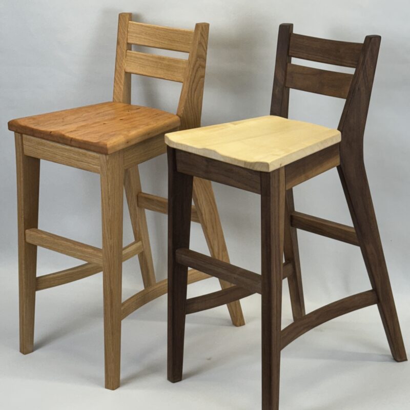 Junior Chair - Oak Frame Cherry Seat - Image 5